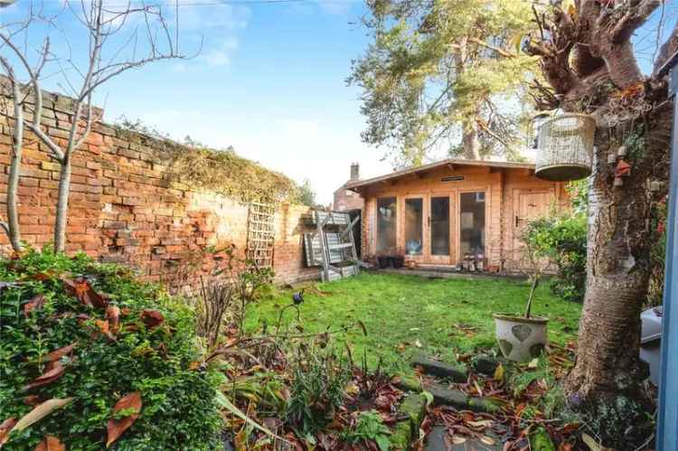 6 Bedroom Georgian Townhouse Market Drayton TF9
