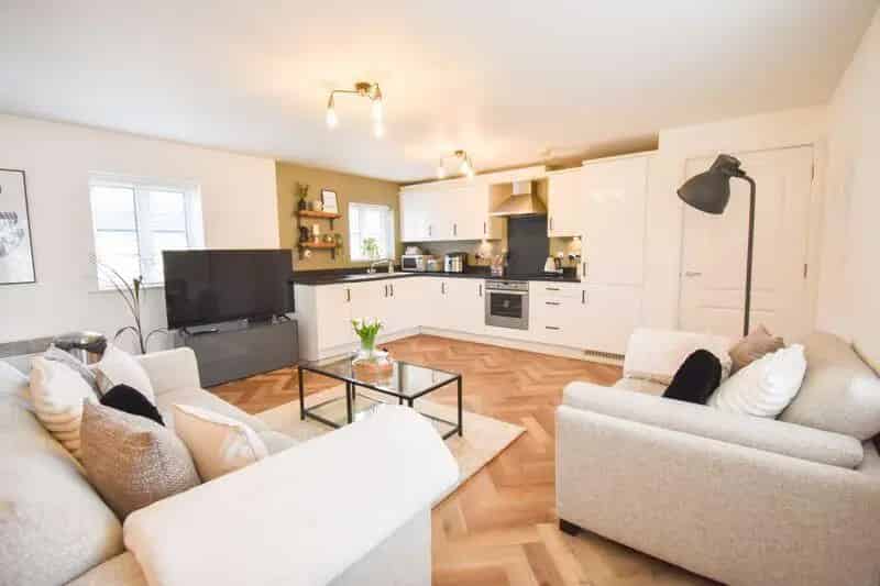 2 Bedroom Maisonette for Sale Kempston