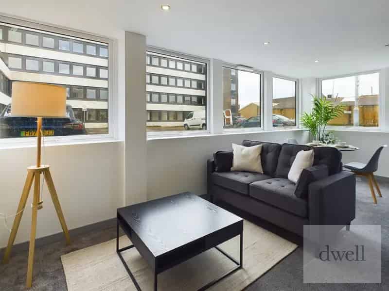 1 Bedroom Flat House to Rent Yeadon