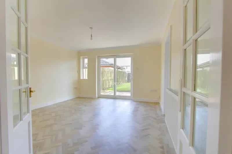1 Bedroom Maisonette for Sale