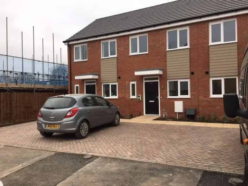 2 Bedroom Terraced House in Cofton Hackett Near Longbridge