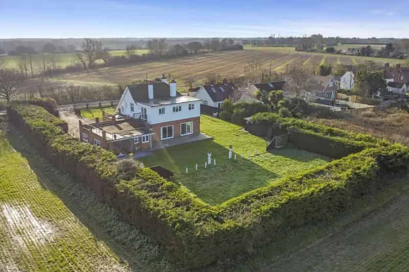 6 Bedroom Detached House for Sale Great Oakley