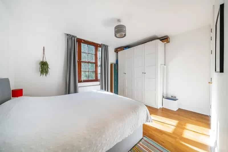 Modern 2-Bedroom Apartment near Tower Bridge