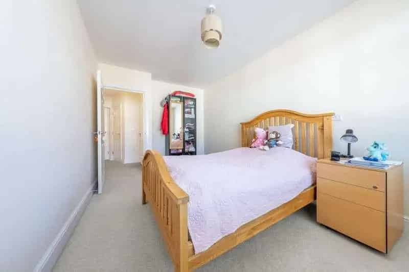 1 bed flat for sale