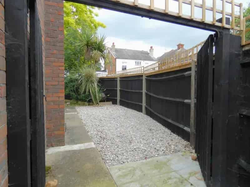 3 Bed Detached House For Sale Gravesend