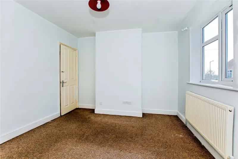 Mid Terrace Home Central Peterborough Modern Auction