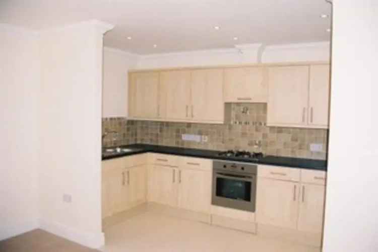 2 Bedroom Flat To Rent Available 09 05 2025