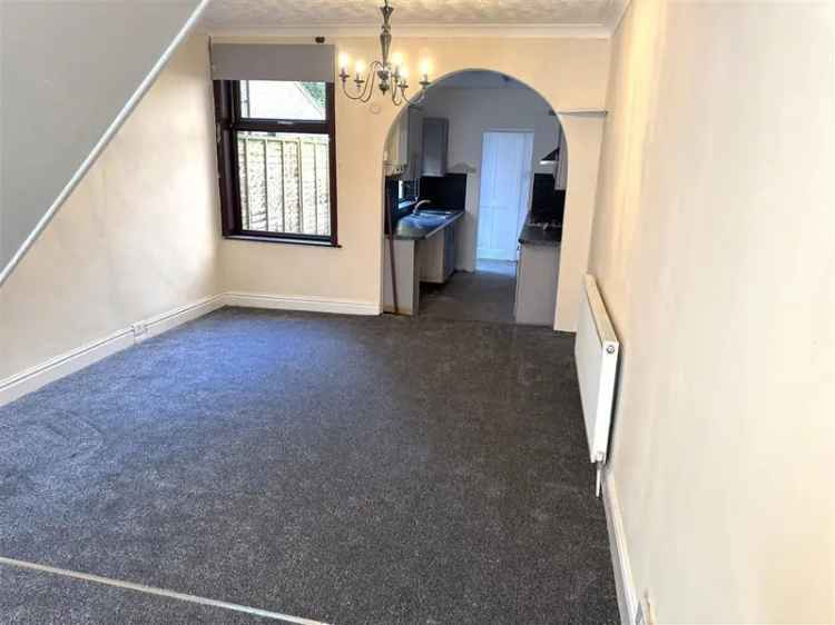 3 Bedroom Family Home Gas Central Heating Double Glazing Garden