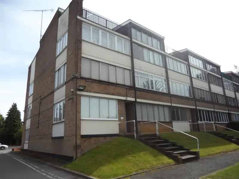 Studio Apartment Near Luton Dunstable Hospital