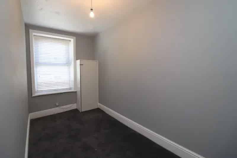 2 bedroom House
 To Let 
Total Size: 754 SQ FT