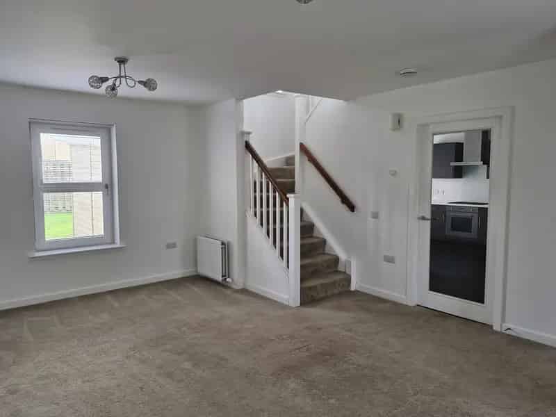 4 Bedroom Semi Detached House in Scotia Estate