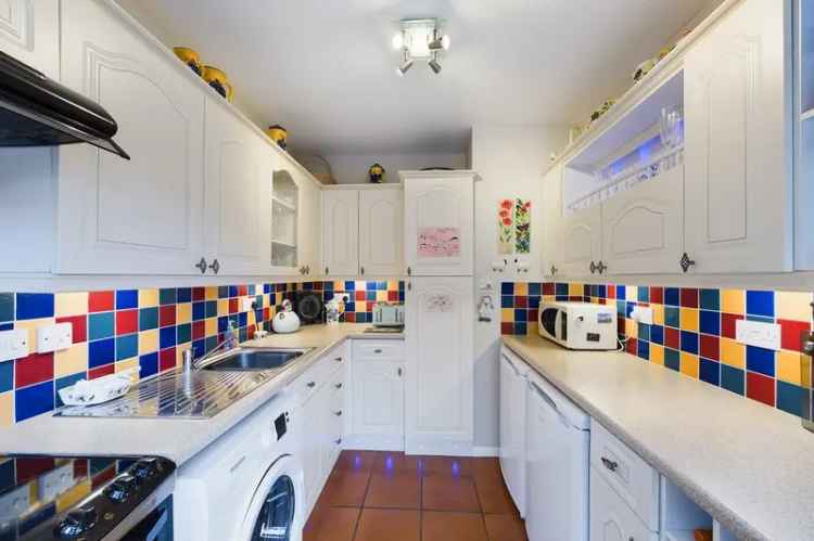 Semi-detached house For Sale in Folkestone and Hythe District, England