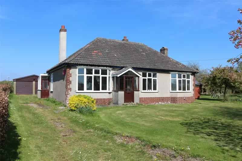 3 Bedroom Bungalow for Sale