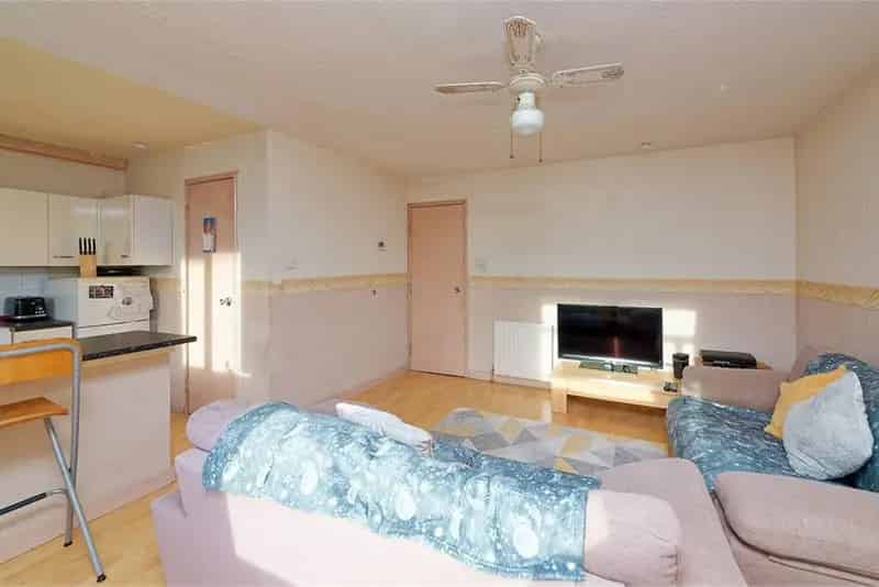 2 Bed Flat Paisley - Ground Floor - Part Exchange Available