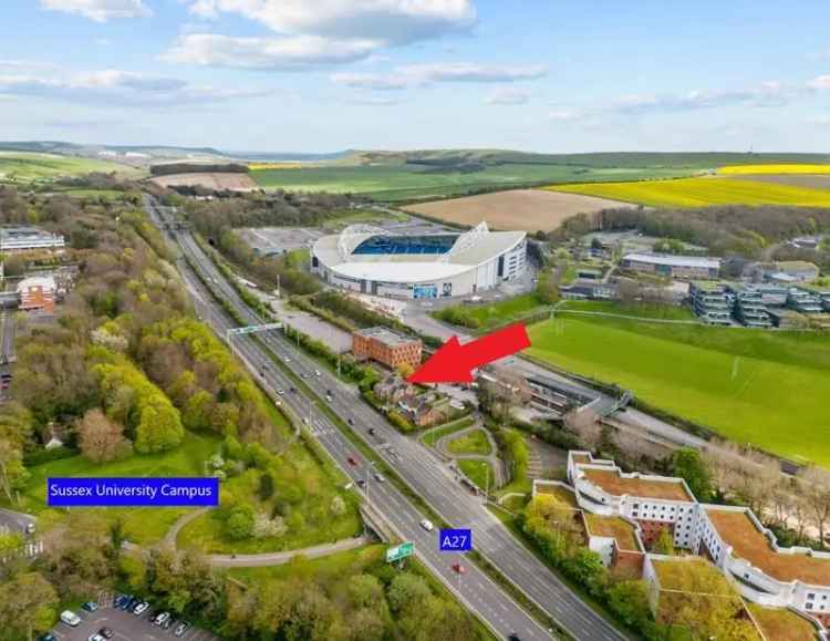 Land For Sale in 30-31, High Street, Lewes, England