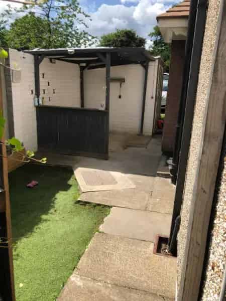 One Bedroom Downstairs Flat Private Garden Drive