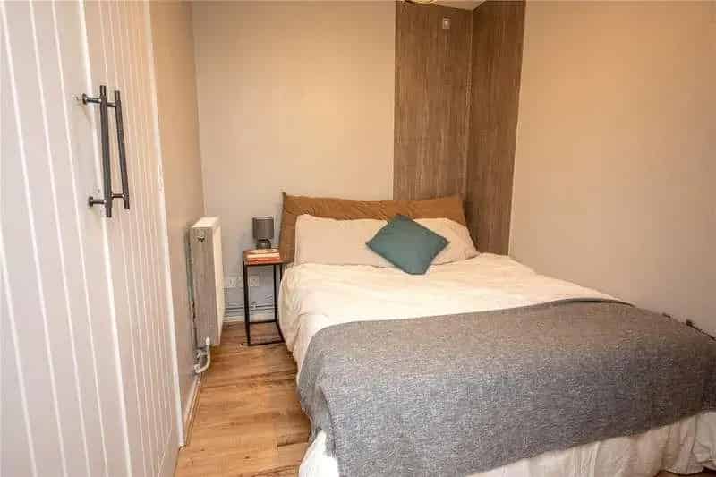 1 Bed Flat for Sale in Wake Green Park