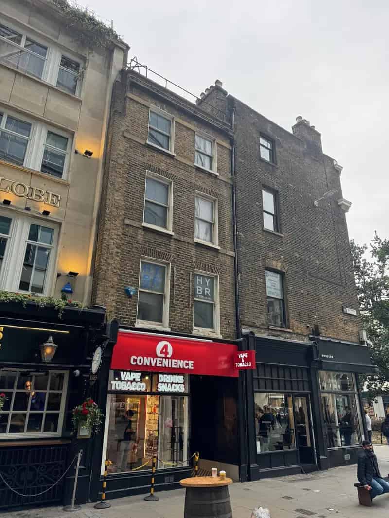 City of London Freehold Office Building - Investment Opportunity