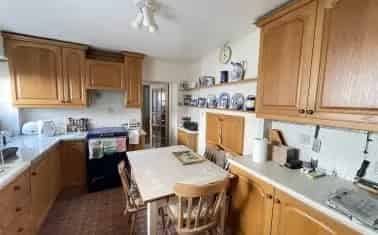 Spacious 3-Bed House with Garden and Views