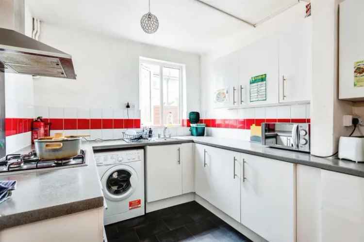 5_6 Bedroom HMO House For Sale With Parking