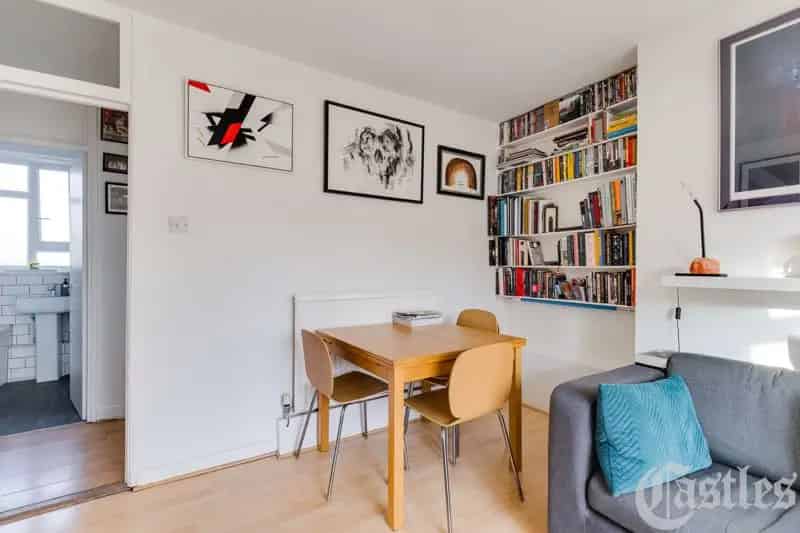 1 Bedroom Apartment House to Rent