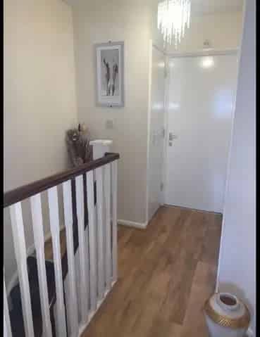 2 Bed 2 Bath House with Garden