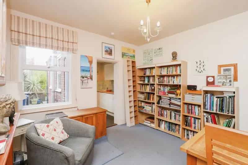 Charming 2-Bed Mid-Terraced House in Norwich Golden Triangle