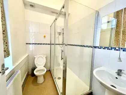 Studio Flat 50m² Holloway Road Islington Newly Refurbished