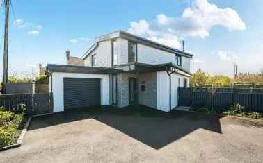 Stunning 3-Bed Detached House Near Bude Cornwall