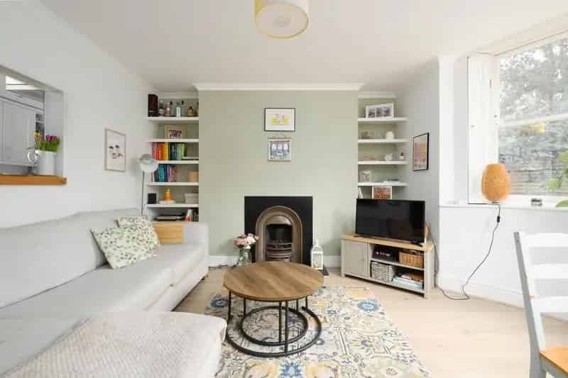 2 Bedroom Flat for Sale