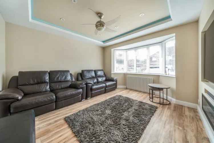 3+ Bedroom House with Loft Conversion and Double Garage