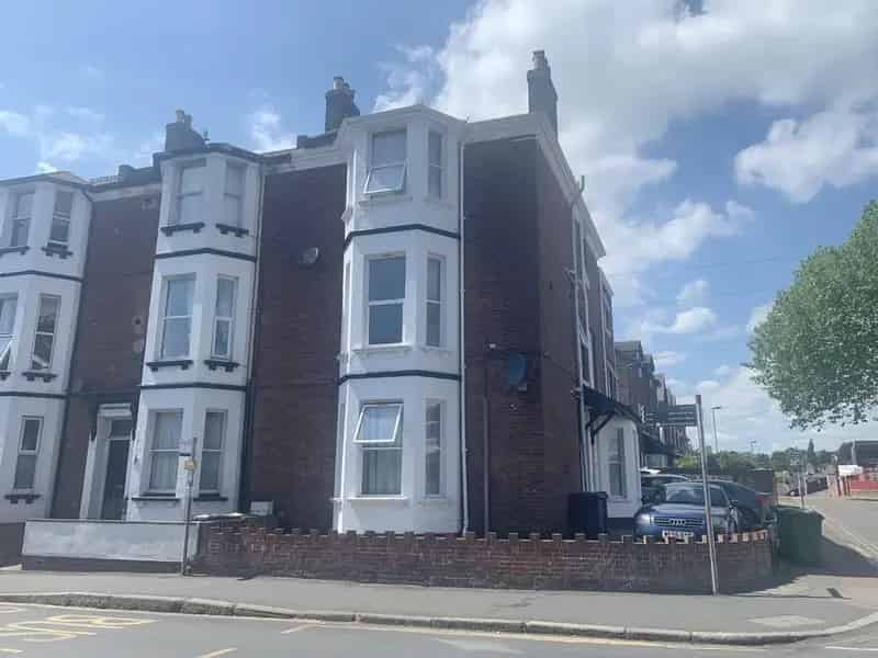 Exeter City Centre Studio Apartment to Rent