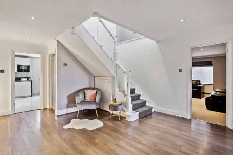 5 Bedroom Detached House For Sale Streatley