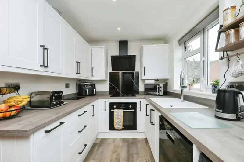 3 Bedroom Semi-Detached House in Beetley Near Dereham