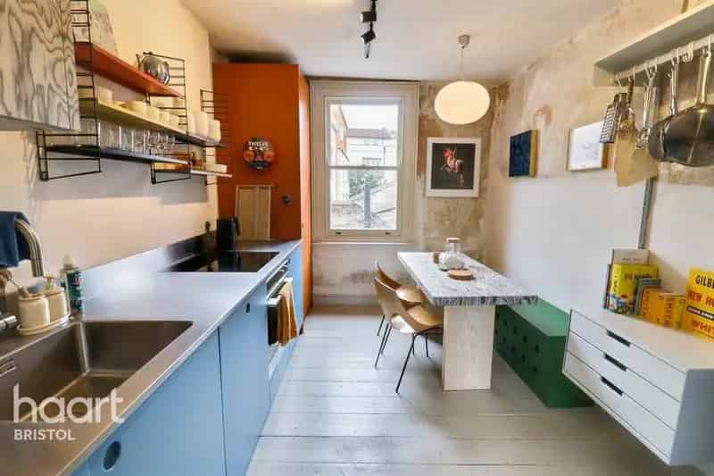 3 Bedroom Apartment to Rent - No Sale No Fee