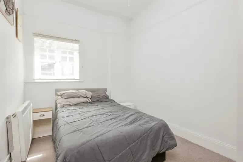 One Bedroom Apartment Tunbridge Wells Near Town Centre