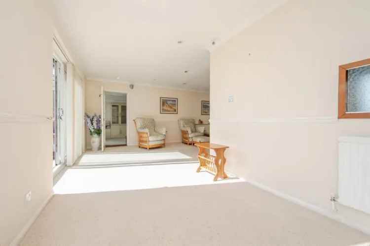 Extended Family Home with Games Room and Large Garden
