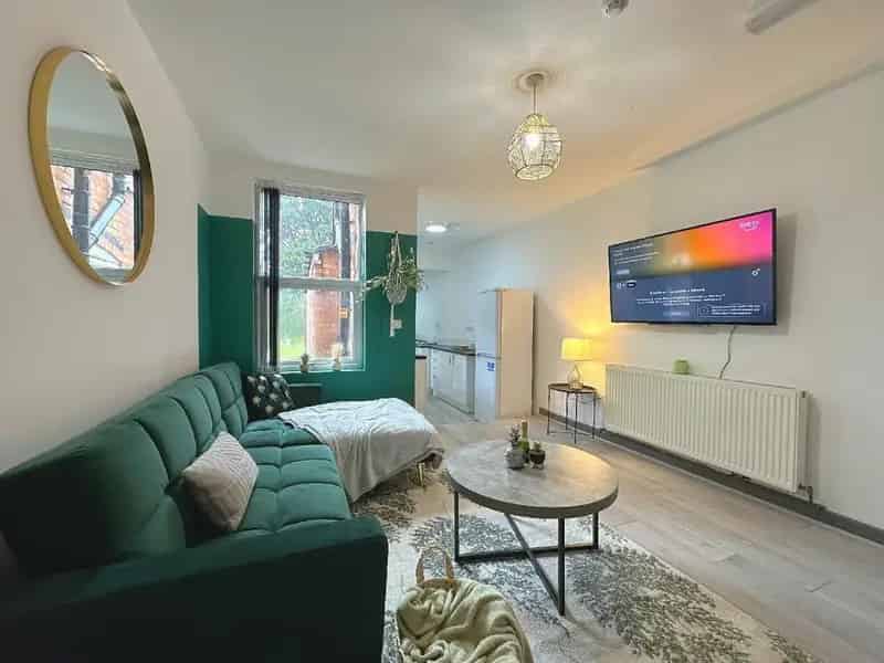 6 Double Bedroom House 2025-26 Academic Year