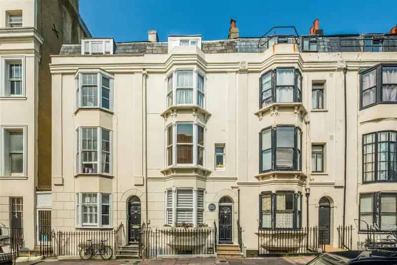 1 Bedroom Seafront Apartment Brighton Burlington Street