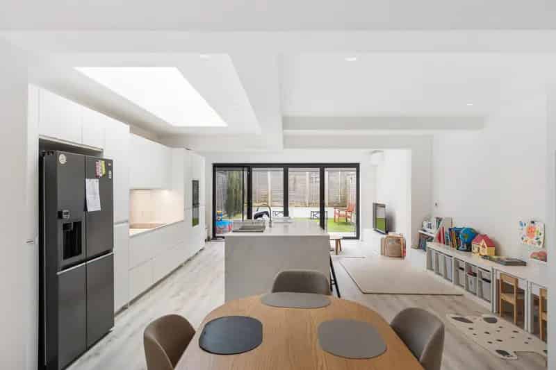 4 Bedroom House for Sale Coldershaw Road London