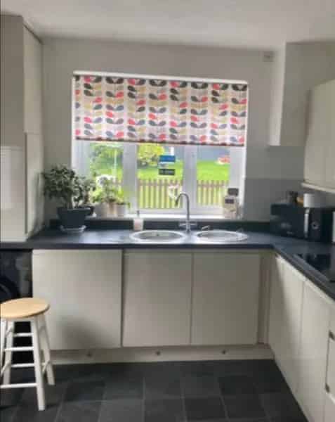 Large 3 Bed House Huge Garden Parking