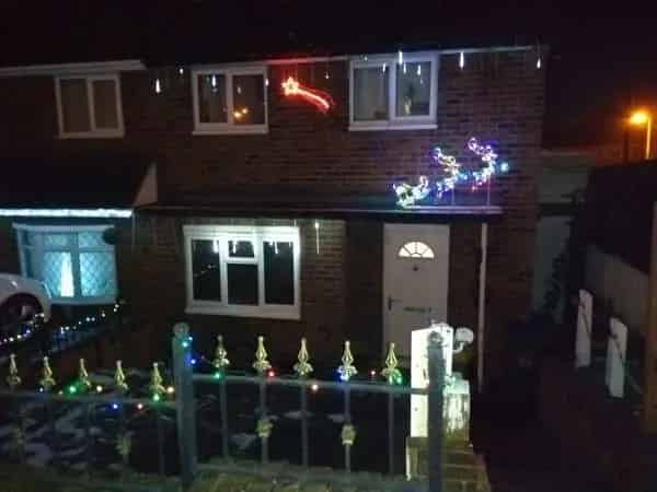 Semi Detached 2 Bed House Large Garden Lovely Neighborhood