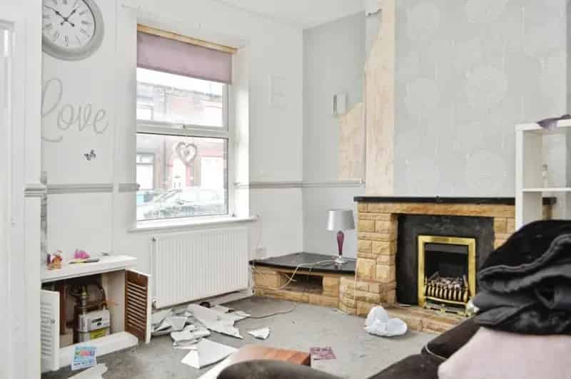 2 Bed Mid Terrace House For Sale Requiring Refurbishment