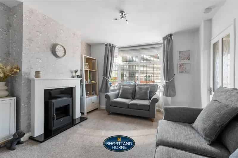 2 Bedroom Semi Detached House to Rent