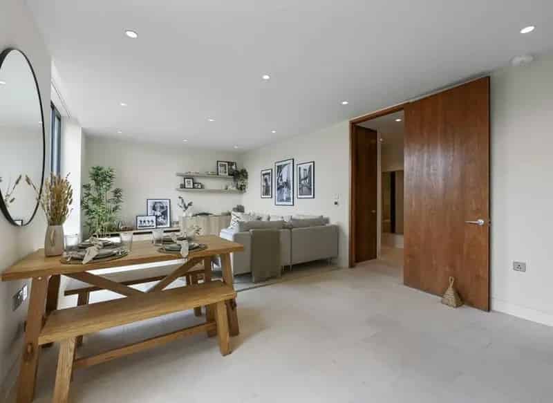 One Double Bedroom Apartment near Camden Town