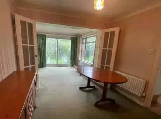 Four Bedroom Detached House Near City Hospital