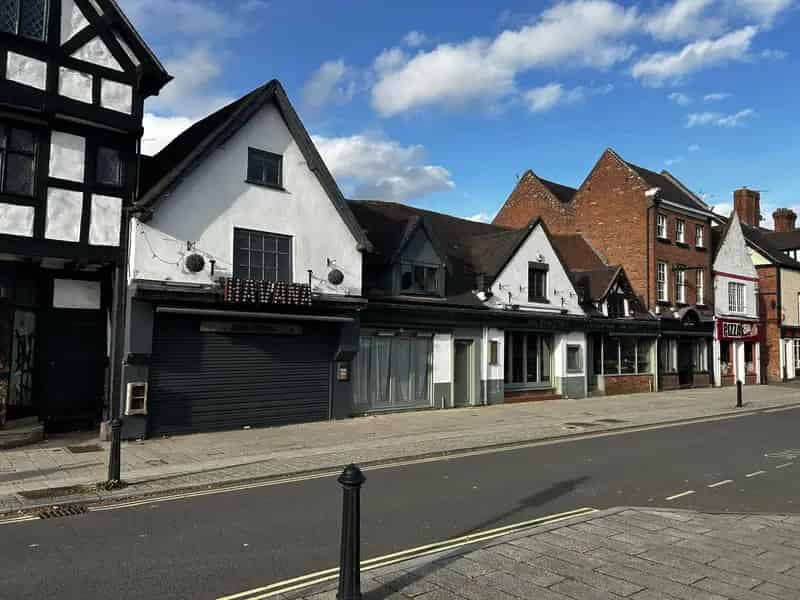 Shrewsbury Abbey Foregate Commercial Restaurant 3 Bed Flat