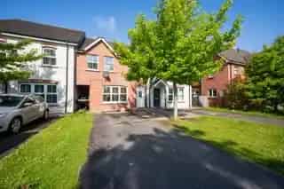 Three Bedroom Townhouse Near Antrim Road
