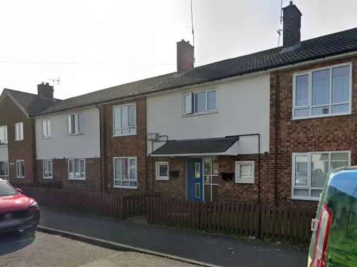 2 Bed Flat in Leasowe Near Shops and Transport