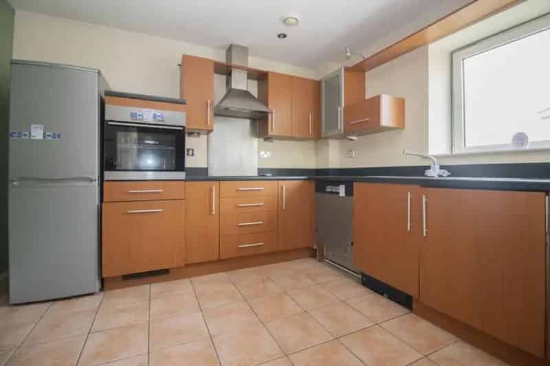 2 Bedroom Apartment for Sale in Cardiff